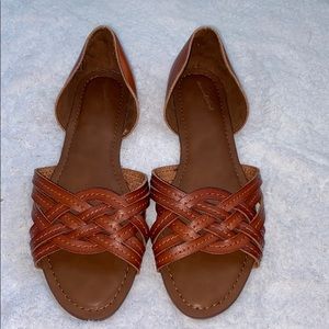 Universal Thread Brown Leather Sandals Size 10
